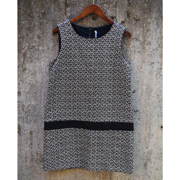 Cop.Copine Black & White Textured Sleeveless Shift Dress – Size M - Picture 1 of 5